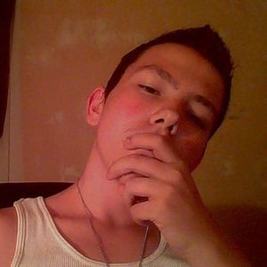 Meet your Posher, Cameron